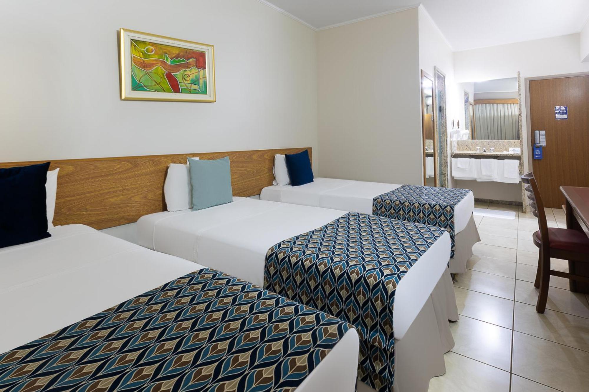 Hotel Dan Inn Franca & Convencoes By Nacional Inn エクステリア 写真