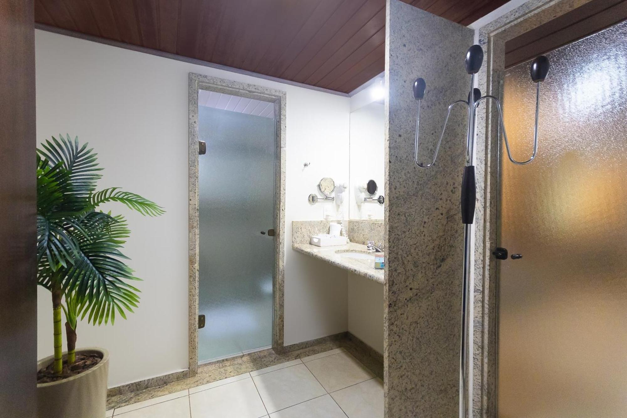 Hotel Dan Inn Franca & Convencoes By Nacional Inn エクステリア 写真