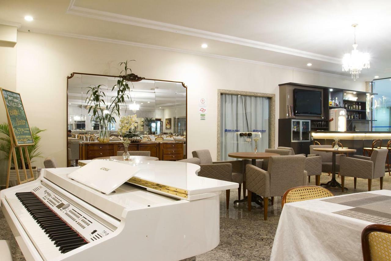 Hotel Dan Inn Franca & Convencoes By Nacional Inn エクステリア 写真